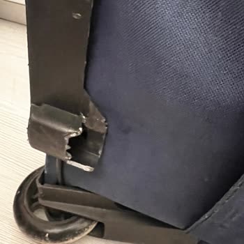 Akgünler Denizcilik Valizin Feribotta Kırılması