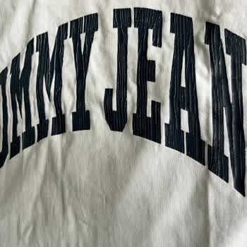 Tommy Hilfiger Kalitesiz Baskı Ve Deformasyon Sorunu