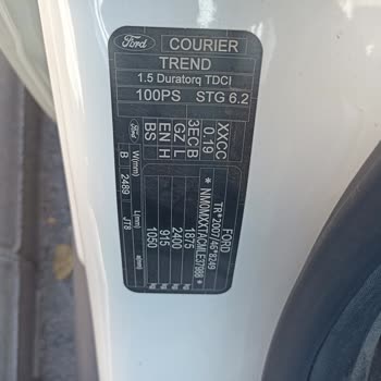 Ford Courier Trend Etiket Sorunu