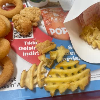 Popeyes Kalmış Bozuk Yemek