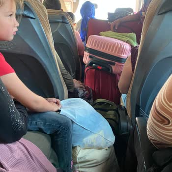 Aksoylar Turizm: Yolculukta Tabure Koyup Oturttular!