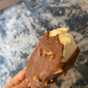 BİM Dondurmanın İçinden Kıl Çıkması