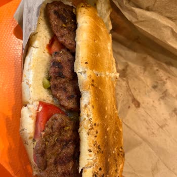 Köfteci Yusuf Bursa Küçük Sanayi Bayat Ekmek