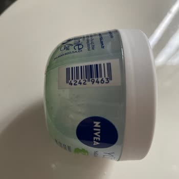 Nivea Yüz Kreminde Yanık Hissiyatı