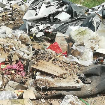 İzmit Belediyesi Çöp Her Yer Ses Kirliliği Cabası