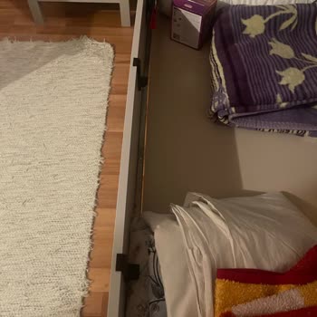 Kelebek Mobilya Kelebek Martha Baza Parçalandı