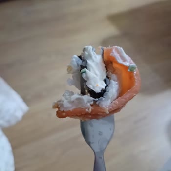 Yotto Sushi & Wok Ürün Bozukluğu Yanlış Sipariş Yanlış Ve Fazla Ödeme Almaları