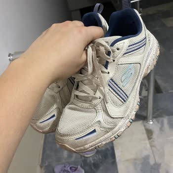 Skechers Markası Aldığı Parayı Hak Etmiyor