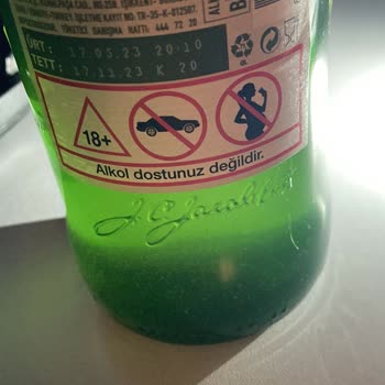 Carlsberg Carslberg Luna İçindeki Tortular