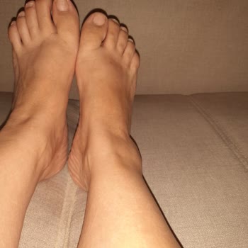 Ün AVM Yataklı Kanepe Yatak Gibi Kullanıyoruz, Üretim Hatası Var.