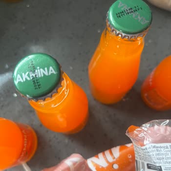 Akmina Soda Ambalaj İçinde Cam Kırığı