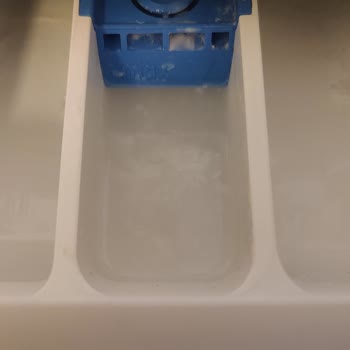 Profilo Cga141x1tr 9 Kg 1000 Devir Çamaşır Makinesi Yumuşatıcı Almıyor!