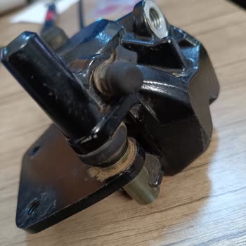 Arora ZRX 200 Motosikletimde Garanti İçinde Olup Kronik Arka Fren Ve Egzoz Ses Sorunu