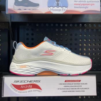 Skechers Goodyear Kadın Koşu Ayakkabısı Vurdu