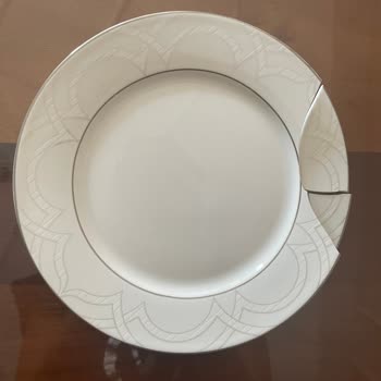 Schafer Ve Tarsus Soylu AVM Arasındaki Mükemmel Çelişki