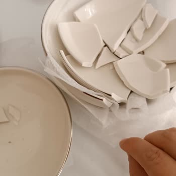 English Home Kırık Olan Parçaların Temin Edilmemesi