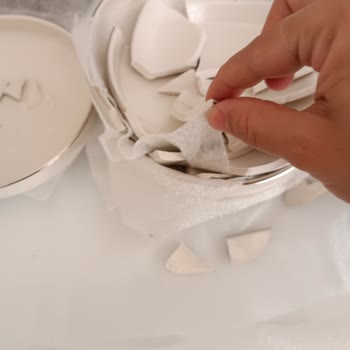 English Home Kırık Olan Parçaların Temin Edilmemesi