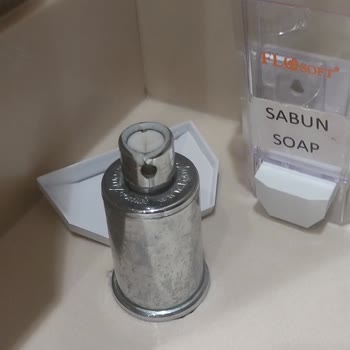 Sabiha Gökçen Havalimanı Tuvaletlerinin Bakımsız Olması