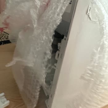 Media Markt Taşıma Sırasında Kırık Ezik Çizik