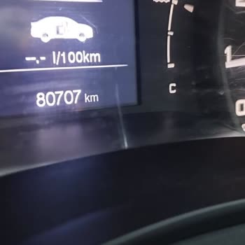 Fiat 2021 1.6 Fiat Egea Urban Gösterge Cam Çatlağı