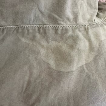 Vanish Kosla Pantolonuma Leke Oluşturdu