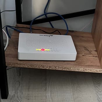 TurkNet İnternet Modeminde Kırmızı Işık Yanıyor Ve İnterneti Kullanamıyorum