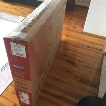 Carrefour SA Küçük Çocuğa Hasarlı Kargo Teslim Edilmiş