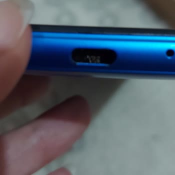 Reeder Telefon Asla Tercih Edilmez. Şarj Problemi Sorunum Çözülmedi