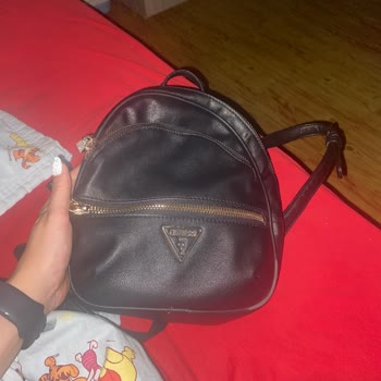 Fashfed Guess Marka Çanta Deri Dökülmesi