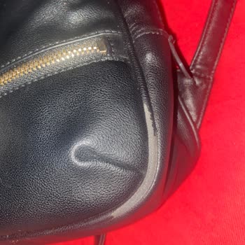 Fashfed Guess Marka Çanta Deri Dökülmesi