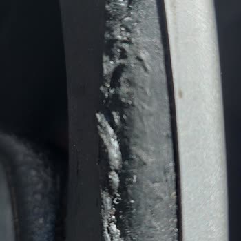 BMW Kapı Kollarının Erimesi Kronik Sorunu