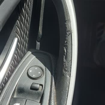 BMW Kapı Kollarının Erimesi Kronik Sorunu