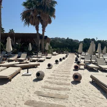 Mano Del Sol Beach Plaja Girerken Zorluk Çıkartma