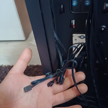 Gençer Gaming Pch Velar Sistem Ana Kart Bozuk Ve Kasa Fan Bağlantıları Boşta!