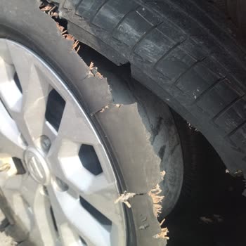 Dacia Yol Yardımı Para İstedi