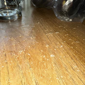 İstikbal Vista Masa Ve Lena 6220 Sandalye Ayıplı Ürün