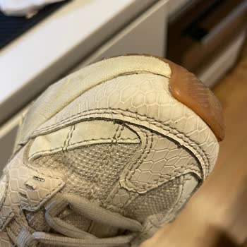 Skechers Ayakkabı Açılma Ve Yırtılma Sorunu