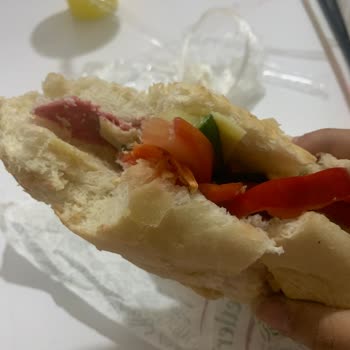 Migros Sokak Lezzetleri Bayat Ekmek