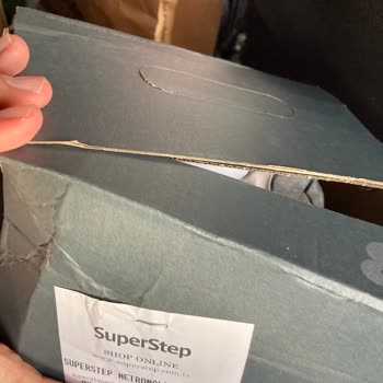 New Balance Ve SuperStep Markalarının İnceleme Sorunu
