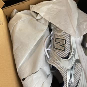 New Balance Ve SuperStep Markalarının İnceleme Sorunu