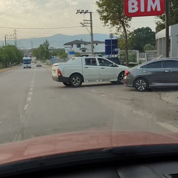 Emniyet Genel Müdürlüğü Trafiği Tehlikeye Sokmaktalar