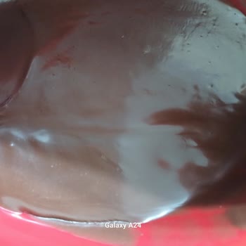 Şok Marketler Çikolatanın İçinden Ne Olduğu Belirsiz Maddeler Çıktı
