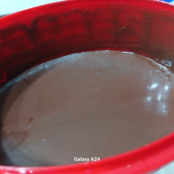 Şok Marketler Çikolatanın İçinden Ne Olduğu Belirsiz Maddeler Çıktı