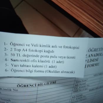 Milli Eğitim Bakanlığı (MEB) Ögrenci Kayıt Parası Ve Pul Parası