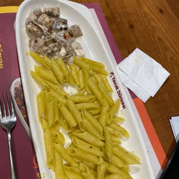 Tavuk Dünyası Gramajı Az Soğuk Yemek