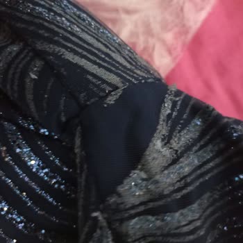 Mydressms (Instagram) Yırtılmış, Sökülmüş ve Ter Kokan Bir Abiye!