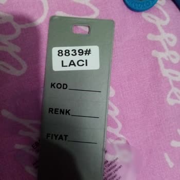 FLO Ayakkabı Ürün Görseli Ve Gelen Farklı