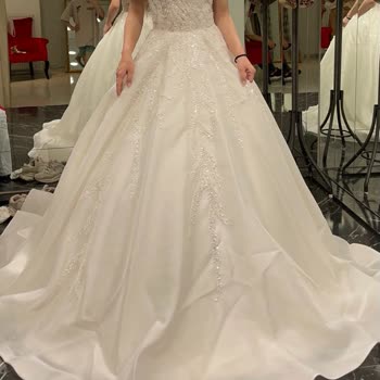 Annabella Bridal Kullanılmış Ve Yıpranmış Gelinlik Satışı
