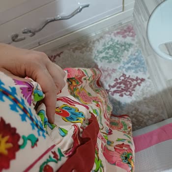 Tuğbaca Butik Elbise Çok Kötü