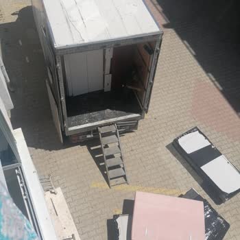 Hasipoğlu Evden Eve Nakliyat Hasipoğlu Fiyatı Az Söyleyip Sonra Mağdur Ediyor